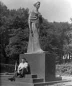 Пам’ятник Лесі Українці у Клівленді…