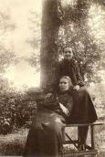 З тіткою Олександрою, 1906 р.