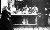 В колі родини, 1906 р.