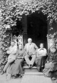 With relatives, 1905