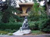 Monument to Lesja Ukrainka in Yalta…